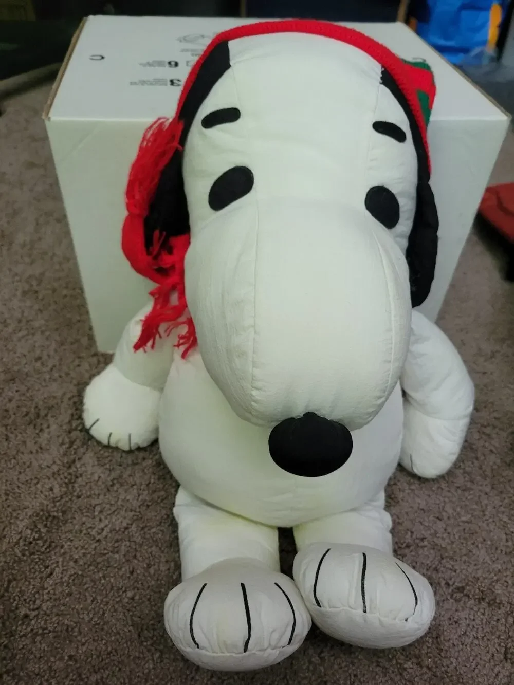 Peanuts Vintage Large 21” Snoopy Plush United Feature Syndicate Red Scarf & Hat